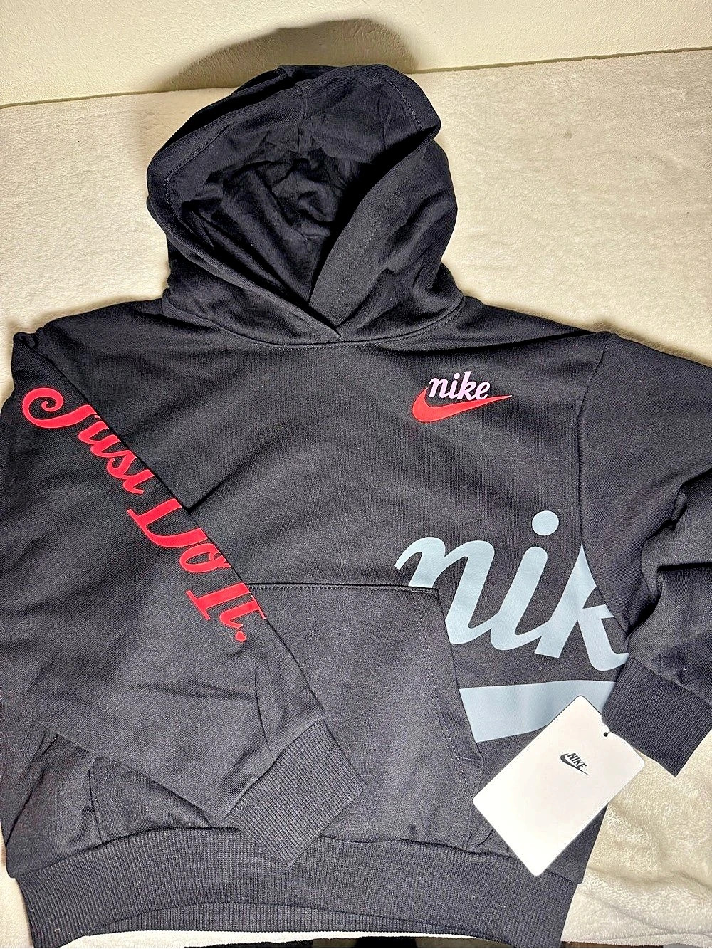 Nike Boys 6X Black Graphic Hoodie NWT